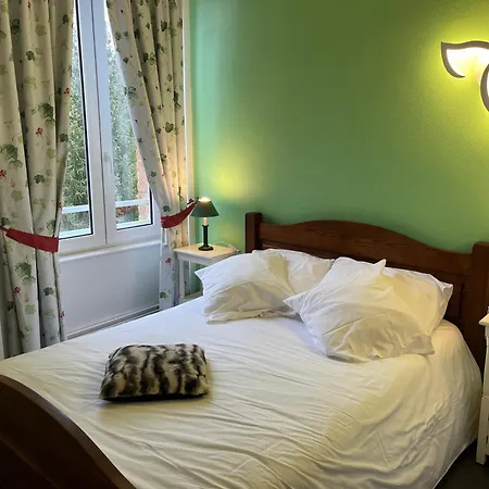 Πανσιόν Chateau Lou Cante Perdrix 3*